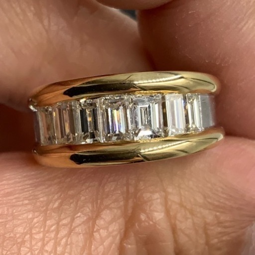 売り切れました。K18 18金　バケットダイヤ　ハーフエタニティ　リング　8.4g 7石　1.45ct 11号