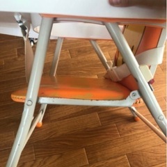 テーブル付きキッズチェアの画像
