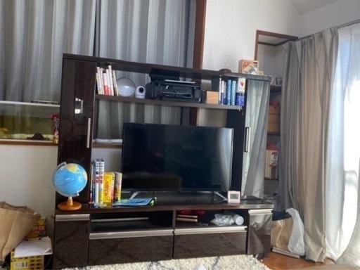 テレビボード