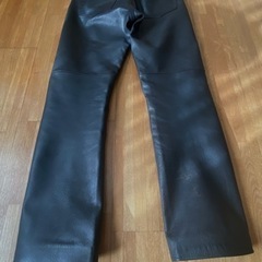 牛革　パンツ　　革パンの画像