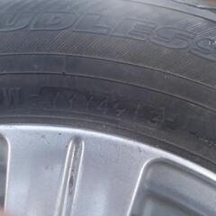 ヨコハマスタッドレスタイヤ M/S 165/70R14 の画像