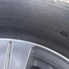 ヨコハマスタッドレスタイヤ M/S 165/70R14 の画像