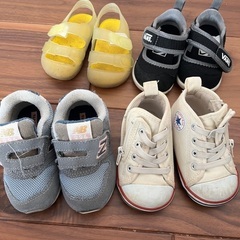 12cmスニーカーサンダル4足セット