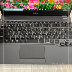 <軽い・薄い・オススメ> 高速SSD:256GB✨メモリ:8G✨超軽量799g⭐️初心者向けカメラ付ノートパソコンの画像