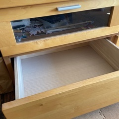テレビボードの画像