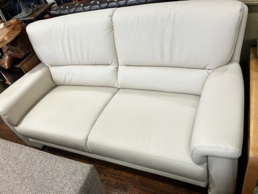 3/5値下げいたしました！⭐️人気⭐️himolla 2Pソファ ヒモラ ホワイト 白系 家具 2人掛けソファ No.405