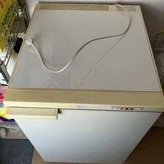 無料で差し上げます。冷凍庫　決まりましたの画像