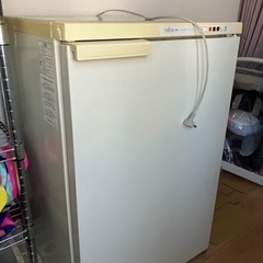 無料で差し上げます。冷凍庫　決まりました