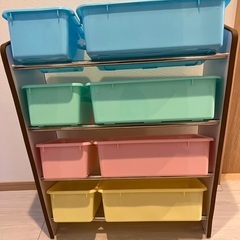 収納棚の画像