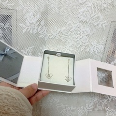 取引中！ ピアス 新品の画像