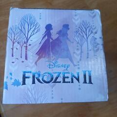 ディズニー アナと雪の女王2 スノードームの画像