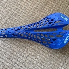 スパイダーサドル