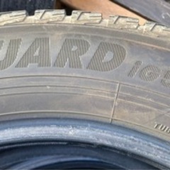 スタッドレスタイヤ4本(215/60R17)の画像