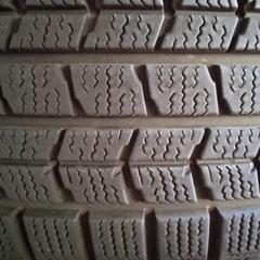 スタッドレスタイヤ　215/65R16の画像