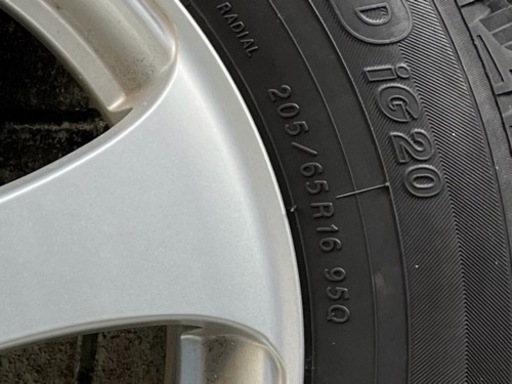 値下げ　スタッドレスタイヤ＋ホイル　４本セット　205/65 R16