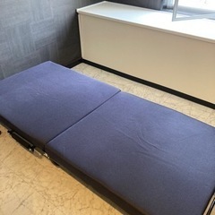 折りたたみシングルベッド