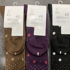 T uche GUNZE靴下3足セットの画像