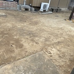 庭土　2/10.11.12😀😃お越しいただいても大丈夫です。お近くの方なら４トンダンプ一杯　盛土、畑に　お持ちします。印旛郡酒々井町　トライアルの近くからのお届けの画像