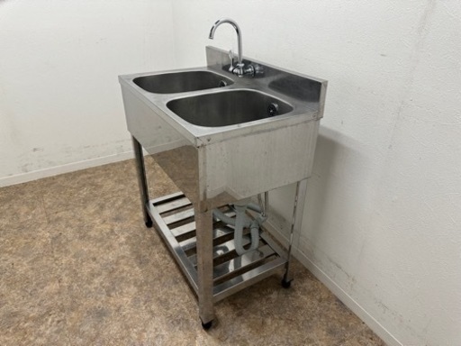ステンレス　業務用　２槽シンク流し台　蛇口付き　厨房　飲食店　W７５０ｘＤ４５０ｘＨ８００ｍｍ