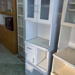 食器棚 レンジ台 中古 リサイクルショップ宮崎屋住吉店23.12.25kの画像