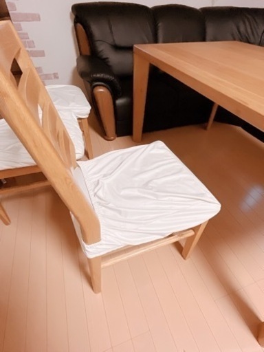 ダイニングテーブル 