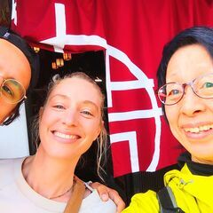 【３ヶ月集中 ZOOM 英会話コーチング】外国人観光客を助けたい！ ハートで交流して平和な世界を広げる。✔言いたいことを瞬時に言える! ✔リスニング力を伸ばして会話を楽しむ！ ✔積極的に英会話に参加出来るようになる！  かつて極度のシャイでコミュニケーションが 苦手だった 英語xライフコーチが、  英語習得 & マインドセットの面で  あなたが英語で夢を叶えるためのサポート。  あなただけの オリジナルロードマップを手にして、 最速で上達をめざしましょう。の画像