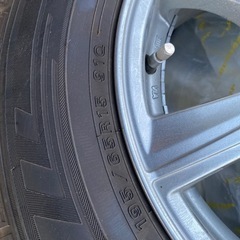 スタッドレスタイヤ　195/65/15   の画像