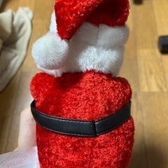 歌って動くサンタさんの画像