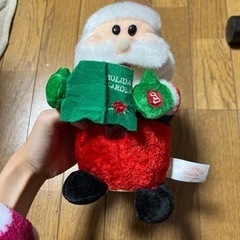 歌って動くサンタさん