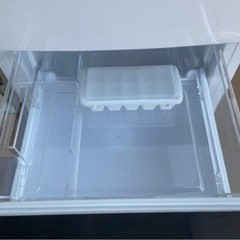 冷蔵庫 ハイセンス HR-D1302 2017年製の画像