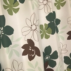 【ニトリ】遮光カーテン２枚組,3セットあります★合計3窓分¥2400-とスリッパラック¥400-の画像