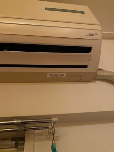 【エアコン、室内機、室外機、ともに5000円でお譲りします。】