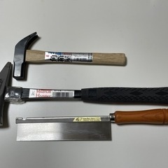 ハンマー、ノコギリ