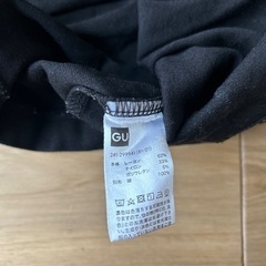 GU 長袖トップス　Mサイズの画像