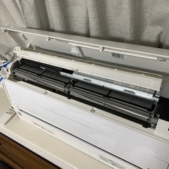 Panasonic 6畳 RAS-G221R 自動お掃除&空気清浄付の画像