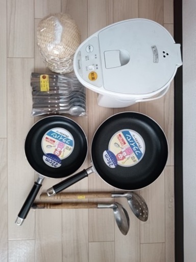新品厨房用具、炊飯器お売りします！