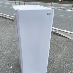 ■中古品 ハイアール冷凍ストッカー JF-NUF132G 2017年 132L サイズ：480ｘ595ｘ1215ｍｍ 動作問題なし■