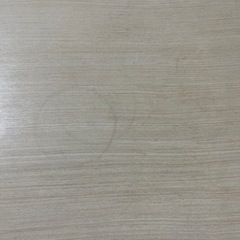 ダイニングテーブルの画像