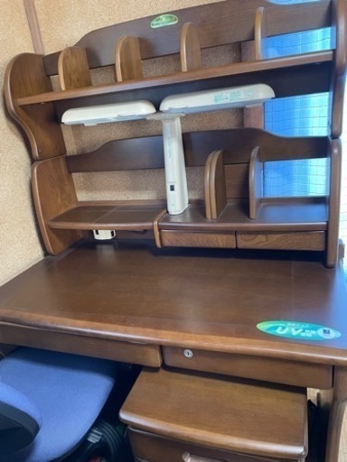 中古　コイズミ学習机　椅子付き(引き取りの方限定)