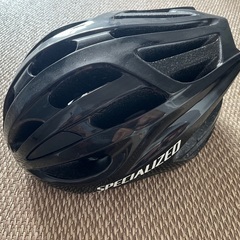 ＊＊自転車ヘルメットブラック　超美品　値下げ済み　お問い合わせ多...