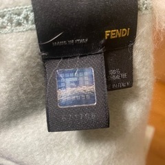 FENDI  カシミヤマフラーの画像