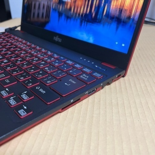 8世代i7 富士通 ライフブック 13.6インチ Office付き