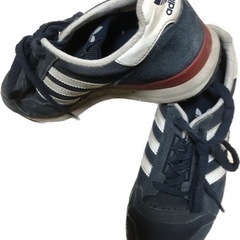 [値下げ] アディダス  adidas スニーカーの画像