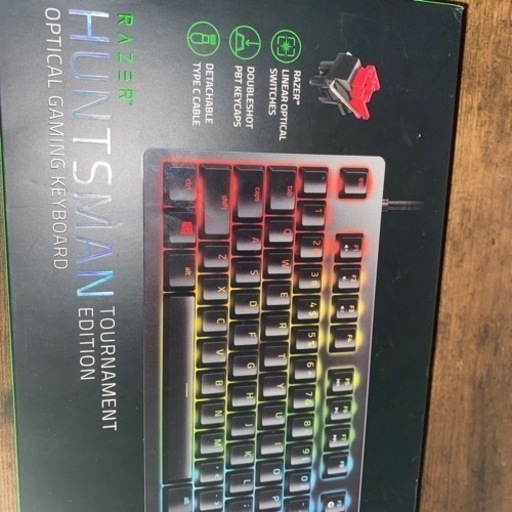 周辺機器 REZER HUNTSMAN