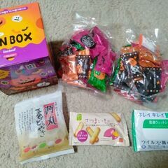 お菓子&除菌シート