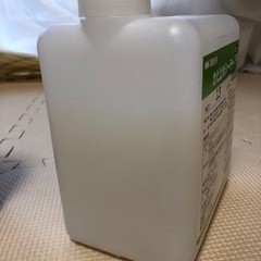 ＫＳクリーナー（菊水化学工業、塩素系殺菌洗浄剤）、カビ止めシーラー（四国化成）の画像
