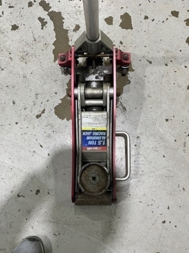 AP 1.5TON アルミレーシングジャッキ