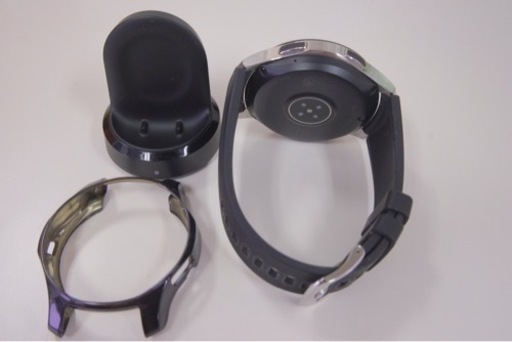 【中古】SAMSUNG◆Galaxy Watch SM-R810NZKAXJP [ミッドナイトブラック]/デジタル/BLK