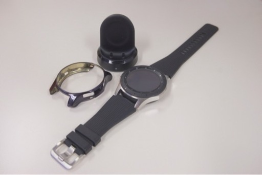 【中古】SAMSUNG◆Galaxy Watch SM-R810NZKAXJP [ミッドナイトブラック]/デジタル/BLK