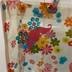 【昭和レトロ】レトロポップ お花ワゴン柄 バッグの画像